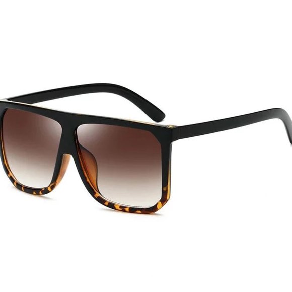 Katelyn Tortoise Oversized Sunglasses - Picture 2 of 2